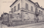 LOUVRES.  _  La Mairie-Ecole. D'un Coté Ecole DesGarcons. De L'autre   : Ecole Des Filles. Sur Mur Affiches J Cornudet C - Louvres