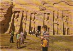 ET - The Temple Of Abu Simbel - (animée, Circulée / Animated, Circulated / Belebt, Gelaufen 1976) - [Abou Simbel] - Abu Simbel