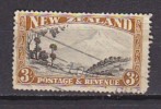 PGL J0352 - NOUVELLE ZELANDE Yv N°206 PLIE - Used Stamps