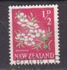 PGL J0358 - NOUVELLE ZELANDE Yv N°384 - Used Stamps