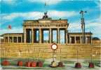BERLIN - Blick Auf Das Brandenburger Tor Nach Dem 13 August 1961 - Brandenburger Deur