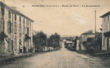 CPA (87)  BESSINES  /  Route De Paris  -  La Gendarmerie  -  (défaut Coin Bas Gauche) - Bessines Sur Gartempe