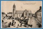 72 - MAROLLES Les BRAULTS -- La Place De L'Eglise Un Jour De Marché - Marolles-les-Braults