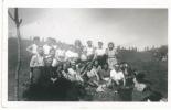 Photo 11 X 6 Cm   D'un Beau Groupe Des Année 1955 Au Tour De FRANCE Dans Les Pyrénées - Radsport