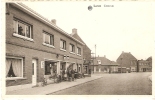 Larem : Centrum ( Winkel ) - Geel