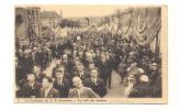 17   -   Les Herbiers   -  La Procession Du T.S. Sacrement  - La Foule Des Hommes   -  4/08/36 - Les Herbiers