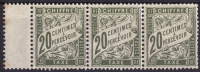 4954# Y&T TAXE N° 31 **/* BANDE DE TROIS TACHE DE ROUILLE SUR LE MILLESIME VOIR SCAN - 1859-1959 Mint/hinged