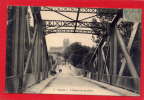 AUVERS - L'Eglise Vue Du Pont - Auvers Sur Oise