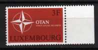 Luxembourg Y&T N° 744  Neuf Sans Trace De Charnère ** Bord De Feuille - Nuovi