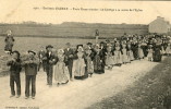 CPA 56 ENVIRONS D AURAY TROIS NOCES REUNIES LE CORTEGE A SA SORTIE D L EGLISE - Auray