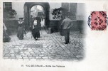 LE VAL DE GRACE - LA SORTIE DES VISITEURS - TRES BELLE CARTE ANIMEE -  TOP !!! - Salute, Ospedali