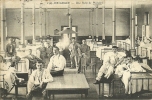 PARIS  VAL DE GRACE - Une Salle De Malades   1907 - Salud, Hospitales