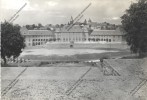 EGLETONS Corrèze 19 : Groupe Albert Thomas ( école Scolaire ) Côté Cour ( Terrain De Foot ) - Egletons