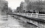 LES INONDATIONS DE PARIS - JANVIER 1910 - LE PONT AU CHANGE - TRES BELLE CARTE ANIMEE - TOP !!! - Overstromingen