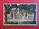 Nassau Bahamas  -- Entrance To Government House   Vintage Wb = =  =ref 346 - Bahama's