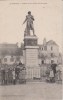 CARHAIX  -  Statue  De  La  Tour  D´ Auvergne.  Carte Trés Animée. - Carhaix-Plouguer