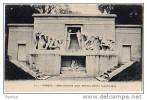 75 PARIS 20 - Monument Aux Morts (Pere Lachaise) - Paris (20)