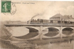 D08 - VOUZIERS - PONT SUR L'AISNE (TRAMWAY SUR LE PONT) - Vouziers