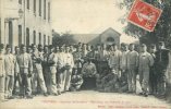 08 - CPA Vouziers - Quartier De Cavalerie - Epluchage Des Pommes De Terre - Vouziers