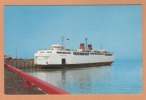 Rimouski Baie Comeau  ( Traversier V.M. Père Nouvel ) Boat Quebec Canada Carte Postale Postcard CPA - Rimouski