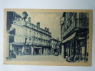 CONDOM  (Gers)  :  Place Du  LION D'OR  1946 - Condom