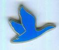 Pin´s Logo ELF SANOFI 20 ANS - Oiseau Bleu En Vol - Zamac - Arthus Bertrand - A1547 - Arthus Bertrand