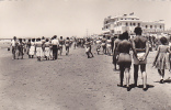 19126 CADIZ - PLAYA DE LA VICTORIA . Victory Beach. Garcia . Femme - Cádiz