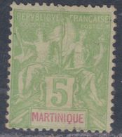 Martinique N° 44  X  Type Groupe : 5 C. Vert-jaune Trace De Charnière Sinon TB - Nuovi