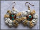 Boucles D'oreilles Perles  Artisanales Du Népal Turquoise Corail Sur Laiton Et Anneaux Crochetés Un Mélange De Genres Av - Ohrringe