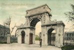 (910) Crimean Memorial Arch, Gillingham - Monuments Aux Morts