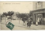 Carte Postale Ancienne Houilles - La Place Michelet - Café - Houilles