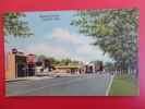 Canfield Ohio Business Section Drug Store  Coca Cola Sign  Linen --- - -ref 366 - Autres & Non Classés