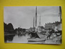 BLAYE (Gironde)-Bateaux Sur La Chenal - Blaye