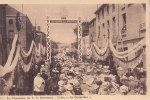 LES HERBIERS SOUVENIR DU PELERINAGE EUCHARISTIQUE 4 AOUT 1936 LA PROCESSION DU T.S. SACREMENT L ARC AU CHRIST ROI - Les Herbiers