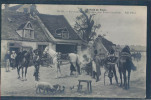 Métiers, En Route, Contretemps, Par Louis Gardette, Chevaux, Maréchal-Ferrant, Soldats, Cochon, Poules, Animée, - Berufe