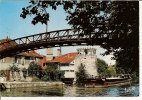 MONTARGIS (Loiret) Le Canal De Briare - Houseboats