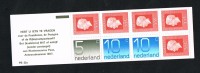 NEDERLAND CARNET KONINGIN JULIANA  + CIJFER CROUWEL   1976 ** - Markenheftchen Und Rollen