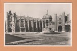 England Engleterre Cambridge (Great Court Trinity College ) Carte Photo Postale Postcard Photograph - Cambridge