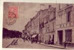 33.....Blaye....Le Cours Du Port        (pli) - Blaye