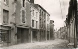 CPSM - PF - Champdeniers (Deux Sèvres) La Grand'rue - Champdeniers Saint Denis