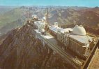 65CPSM  Bagneres De Bigorre Grande Coupole De L' Observatoire Vue Sur Les Pyrenees Franco-Espagnoles - Sterrenkunde