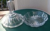 SUCRIER Ou Bonbonniere En Verre Moulé - Verre & Cristal