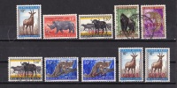 CONGO BELGE LOT 10 TIMBRES  AVEC QUELQUES SURCHARGES - GORILLE ANTILOPE   PANGOLIN OBL/USED  TB - Usados