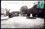 CPA. La Côte Saint-André. Place De L'Esplanade.    "  Tramway ". - La Côte-Saint-André