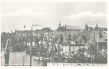 PAYS-BAS.   CARTE PHOTO. URK.  DE VLOOT LIGT BINNEN.  BEAU PLAN.  BATEAUX.  CPSM. - Urk