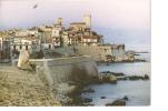 CP, 06, Antibes, La Vieille Ville, Et Les Remparts, Le Soir, 1986, Voyagée - Antibes - Old Town