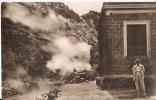 POZZUOLI ( NAPOLI ) LA SOLFATARA - PROPRIETA´ FRATELLI DE LUCA  - LE DEBOUCHE' DE SOUFRE  - CARTOLINA FOTOGRAFICA - Pozzuoli