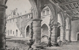 Abbaye De Saint-Jean-de-Côle    Intérieur Du Cloître Et La Façade Sur La Cour - Thiviers