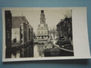 20932 POSTCARD: UNKNOWN LOCATION  - Canal & Barges. - World