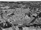 CPM 63 ISSOIRE VUE GENERALE AERIENNE ET LE BOULEVARD CIRCULAIRE - Issoire